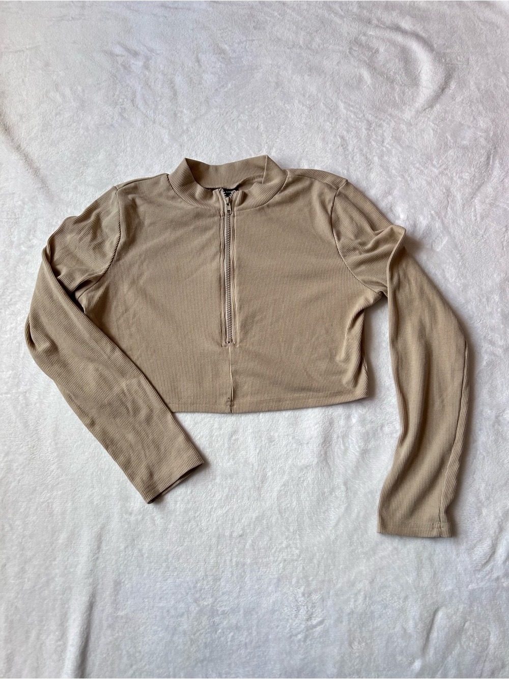 SHEIN Women’s Large Beige Ribbed Cropped Quarter Zip Long Sleeve Top